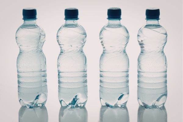 Quale acqua bere per i calcoli renali